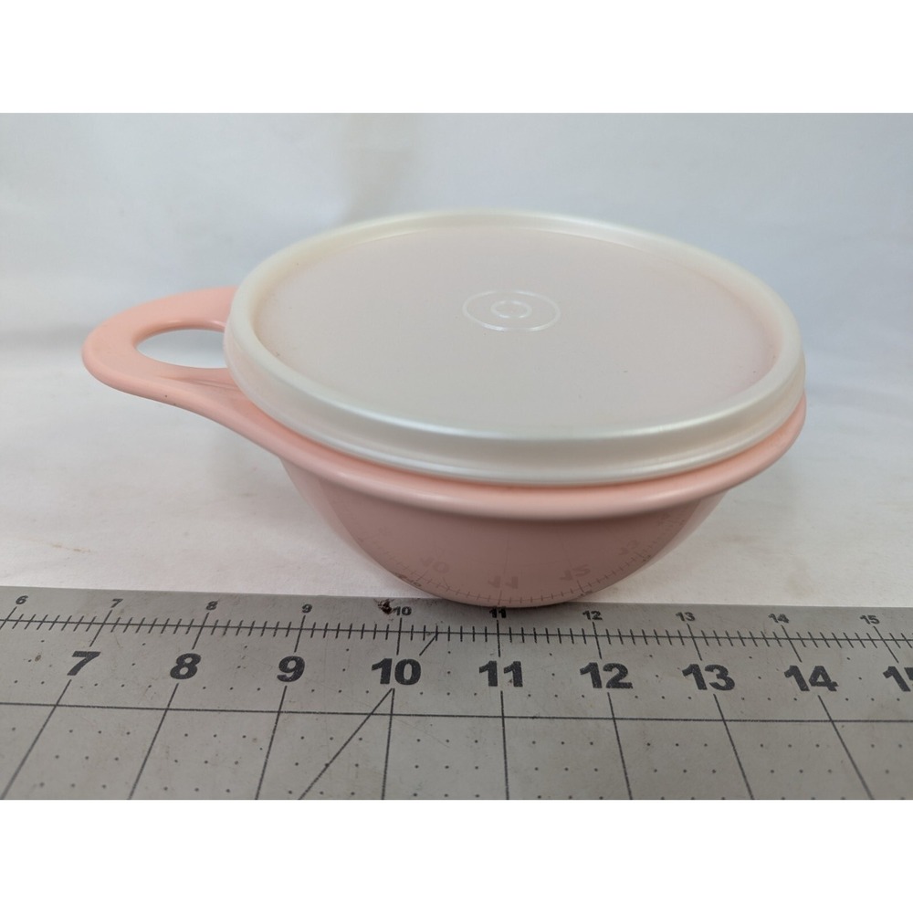 Tupperware Thats A Bowl 2.5‎ Cup Pink White Seal 6809A 600ml
